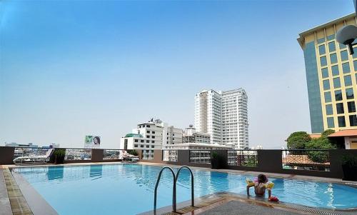 Royal Lanna Hotel - Best Parking Hotels in Chiang Mai