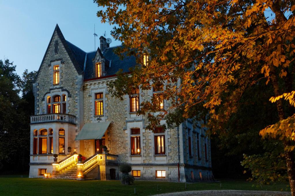 Château La Thuilière - Château Hotels in the Dordogne