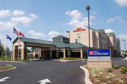 Hilton Garden Inn Bowling Green - Best Family Hotels in Wisconsin