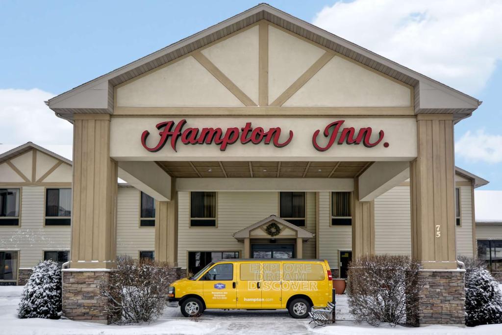 Hampton Inn Bozeman - Best Pet-Friendly Hotels in Bozeman, MT