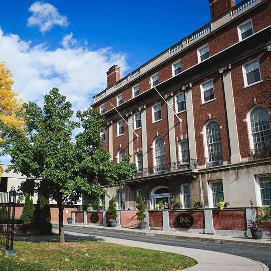 Inn on Broadway - Best Hotels in Rochester