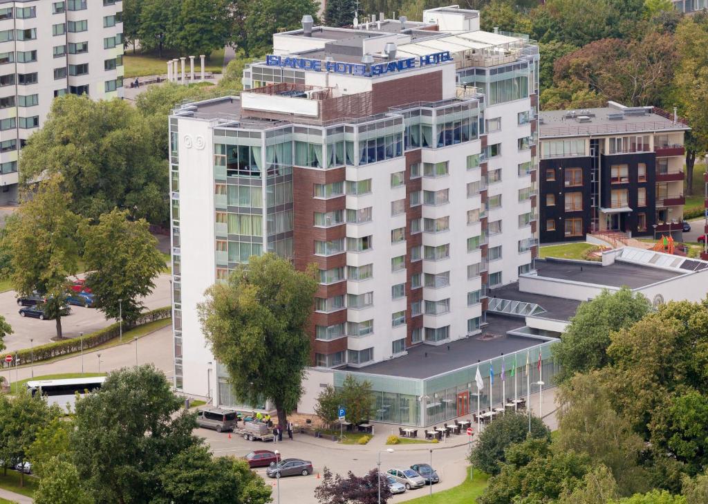 Riga Islande Hotel with FREE Parking - Best Hotels with Free Breakfast in Latvia