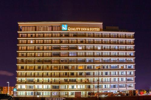 suite hotels in Cincinnati