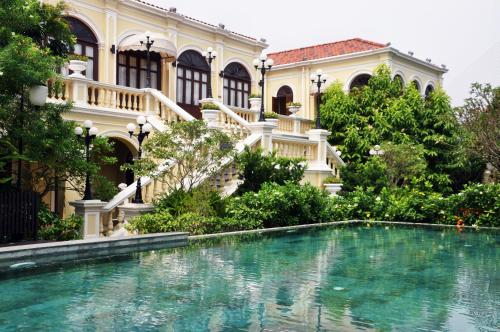 Praya Palazzo - Bangkok Hotels with Pools