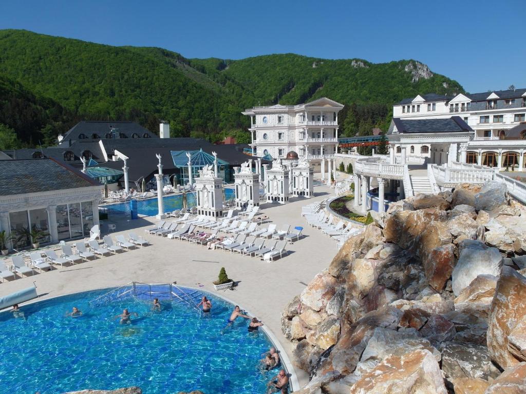Aphrodite Palace - Best Parking Hotels in Slovakia