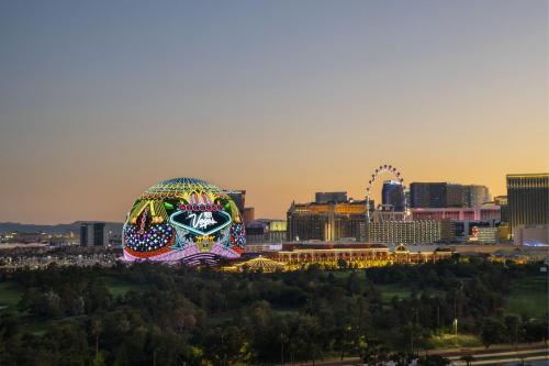 Las Vegas Marriott - Best Pet-Friendly Hotels in Las Vegas, NV
