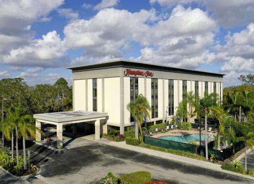 Hampton Inn Sarasota I-75 Bee Ridge - Best Hotels with Free Breakfast in Sarasota, FL