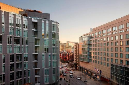 Washington Marriott Georgetown - Best Hotels near George Washington University, DC