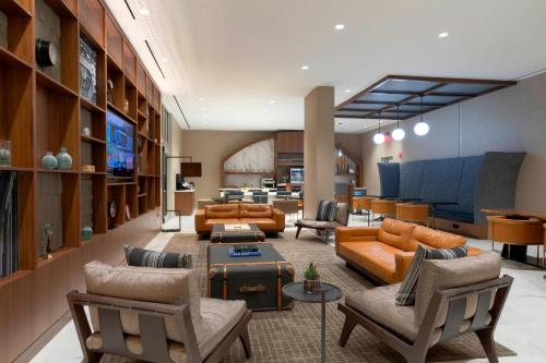 Atlanta Marriott Northeast/Emory Area - Best Pool Hotels in Atlanta, GA