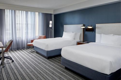 Courtyard by Marriott Nashville Downtown - Best Marriott Hotels in Tennessee