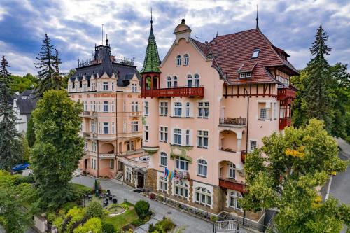 Spa Hotel Villa Smetana - Best Pet-Friendly Hotels in Karlovy Vary