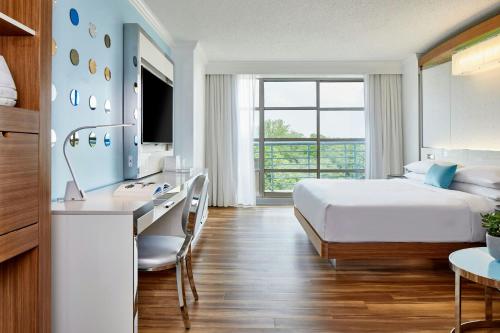 Renaissance Charlotte SouthPark Hotel - Best Hotels in Charlotte, NC