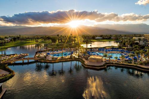 JW Marriott Desert Springs Resort & Spa - Best Business Hotels in Palm Springs, CA