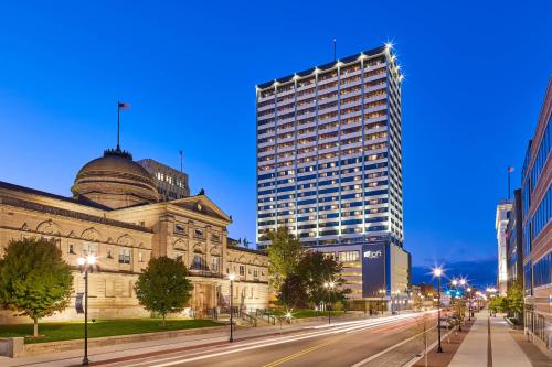 Aloft South Bend - Best Hotels in South Bend, IN