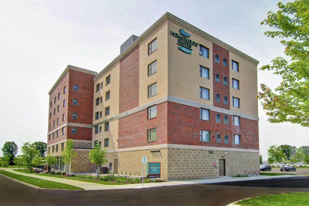 Homewood Suites By Hilton Ottawa Kanata - Best Hotels with Free Breakfast in Ottawa