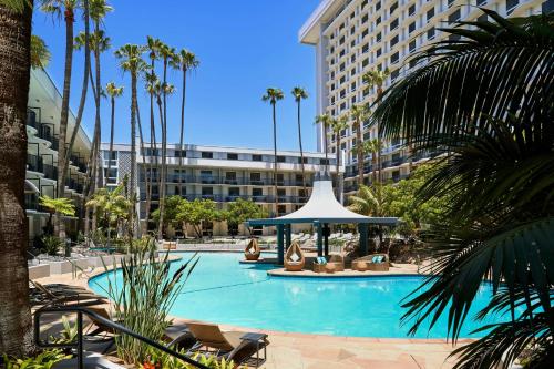 Los Angeles Airport Marriott - Best Hotels near Loyola Marymount University, CA