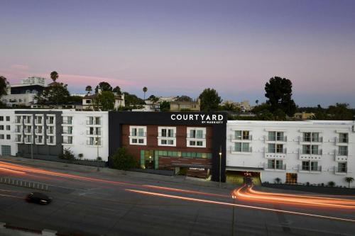 Courtyard Los Angeles Century City/Beverly Hills - Best Parking Hotels in Los Angeles, CA