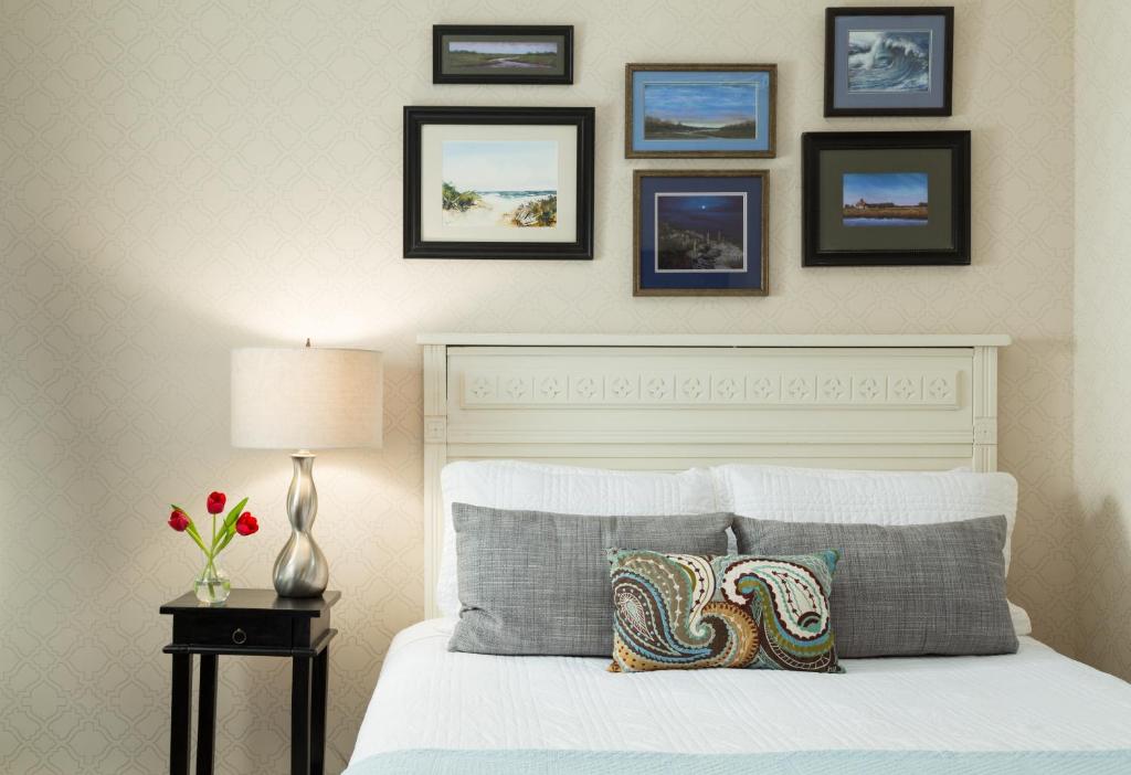 The Carroll Villa Hotel - Best Hotels in Cape May
