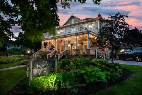The Foxglove Inn - Best Hotels on Lake Michigan
