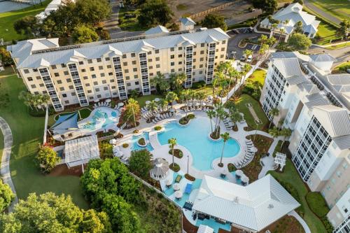 Marriott's Legends Edge at Bay Point - Best Pool Hotels in Panama City Beach, FL