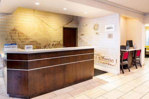 Fairfield Inn & Suites by Marriott St Louis Chesterfield - Best Marriott Hotels in Missouri