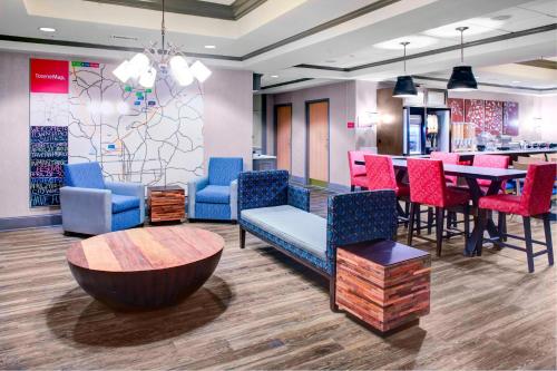 TownePlace Suites Atlanta Buckhead - Best Parking Hotels in Atlanta, GA