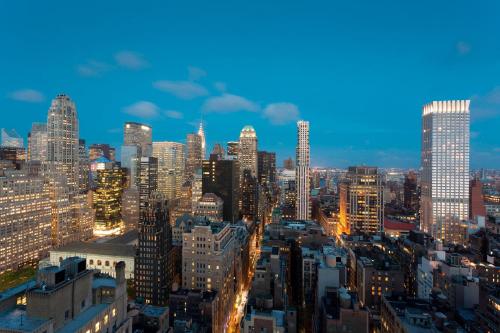 Courtyard New York Manhattan/Times Square - Best Courtyard by Marriott Hotels in New York
