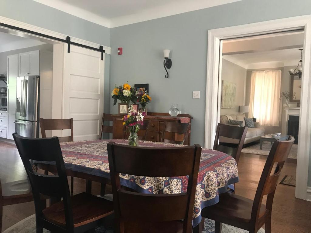 Morning Sun Inn - Pittsburgh - Best Hotels in Pittsburgh