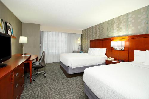Courtyard Oakland Downtown - Best Business Hotels in Oakland, CA