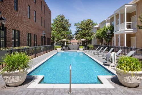 Residence Inn Savannah Downtown Historic District