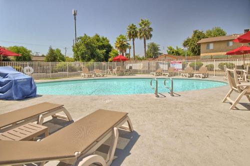 Motel 6-Fresno, CA - Blackstone North - Best Parking Hotels in Fresno, CA
