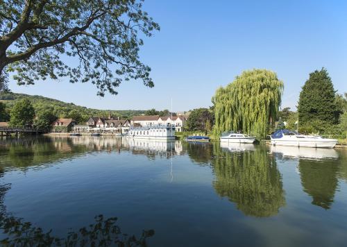 The Swan, Streatley, Berkshire - Best Hotels in Berkshire