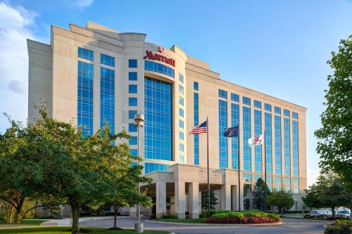 Marriott Indianapolis North - Best Parking Hotels in Indianapolis, IN