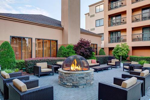 Courtyard Durham Near Duke University/Downtown - Best Hotels in Durham, NC