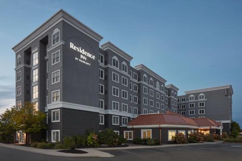 Residence Inn by Marriott Mississauga-Airport Corporate Centre West - Best Hotels with Free Breakfast in Toronto
