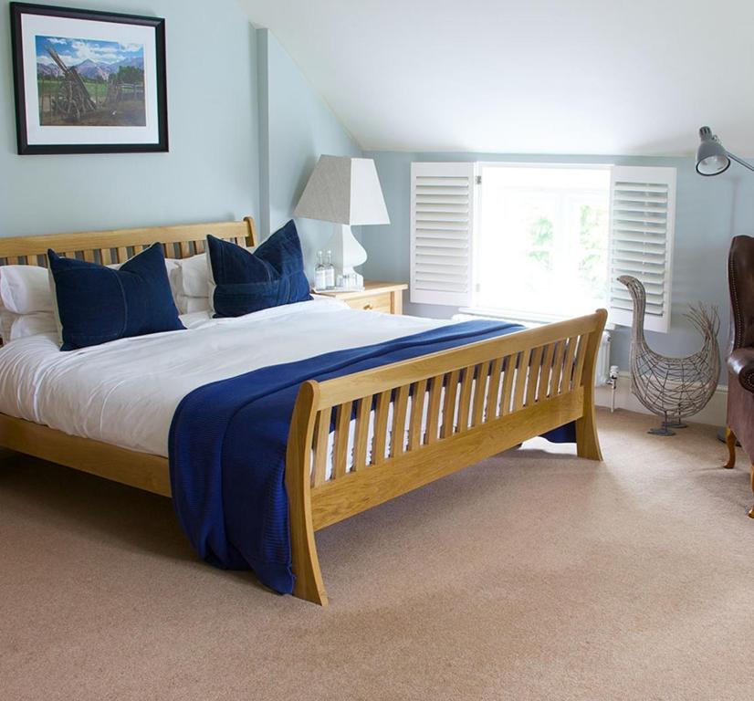 The Bell - Best Hotels in Oxfordshire