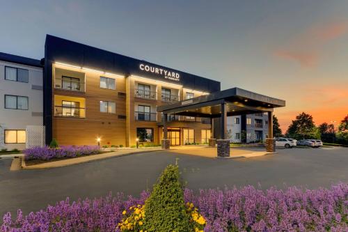 Courtyard Lexington South/Hamburg Place - Best Fitness Hotels in Lexington, KY