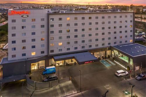 Hampton Inn By Hilton Tijuana - Best Hotels with Free Breakfast in Tijuana