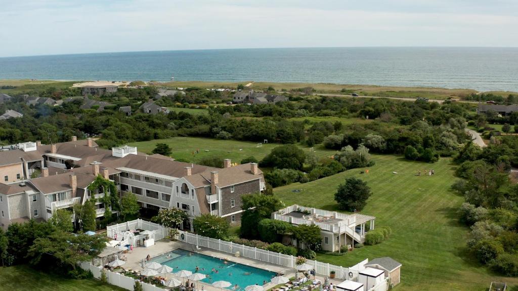 Winnetu Oceanside Resort at South Beach - Pet Friendly Hotels in Massachusetts