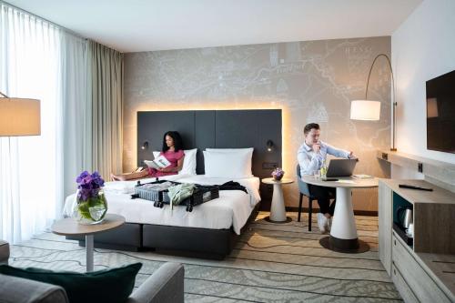 Hyatt Place Frankfurt Airport - Best Fitness Hotels in Frankfurt