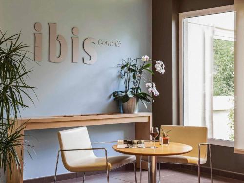 Ibis Cornella - Best Parking Hotels in Barcelona