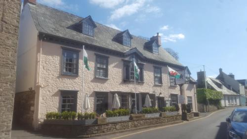 Dragon Inn - Best Pet-Friendly Hotels in United Kingdom