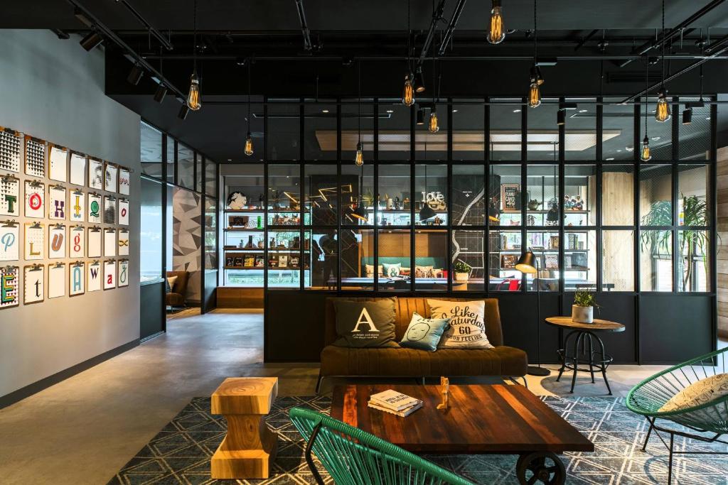 MOXY Tokyo Kinshicho - Best Hotels in Tokyo
