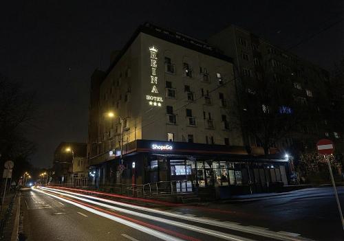 Hotel Reina - Best Hotels with Free Breakfast in Bucharest