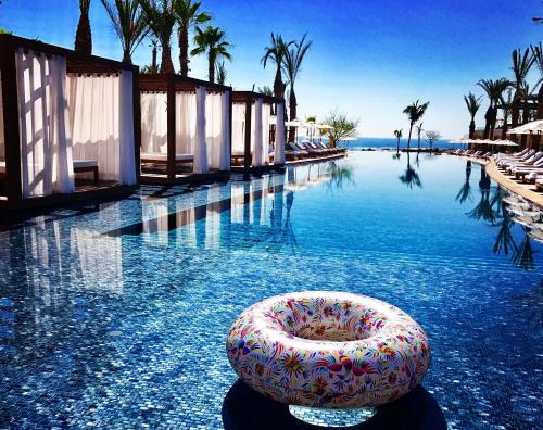 Chileno Bay Resort & Residences, Auberge Collection - Best Hotels in Baja California Sur