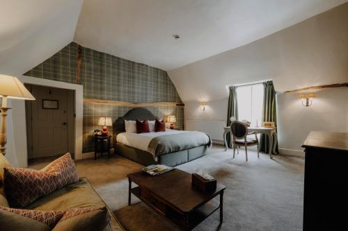 The Bull And Swan - Best Hotels in Lincolnshire