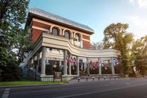 The Dostyk Hotel - Best Hotels in Almaty