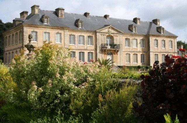 Chateau De Pont-Rilly - Best Hotels in Normandy