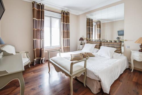 Hostellerie de la Renaissance - Best Hotels in Normandy