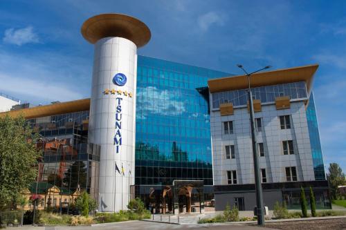 Tsunami Spa Hotel - Best Family Hotels in Ukraine